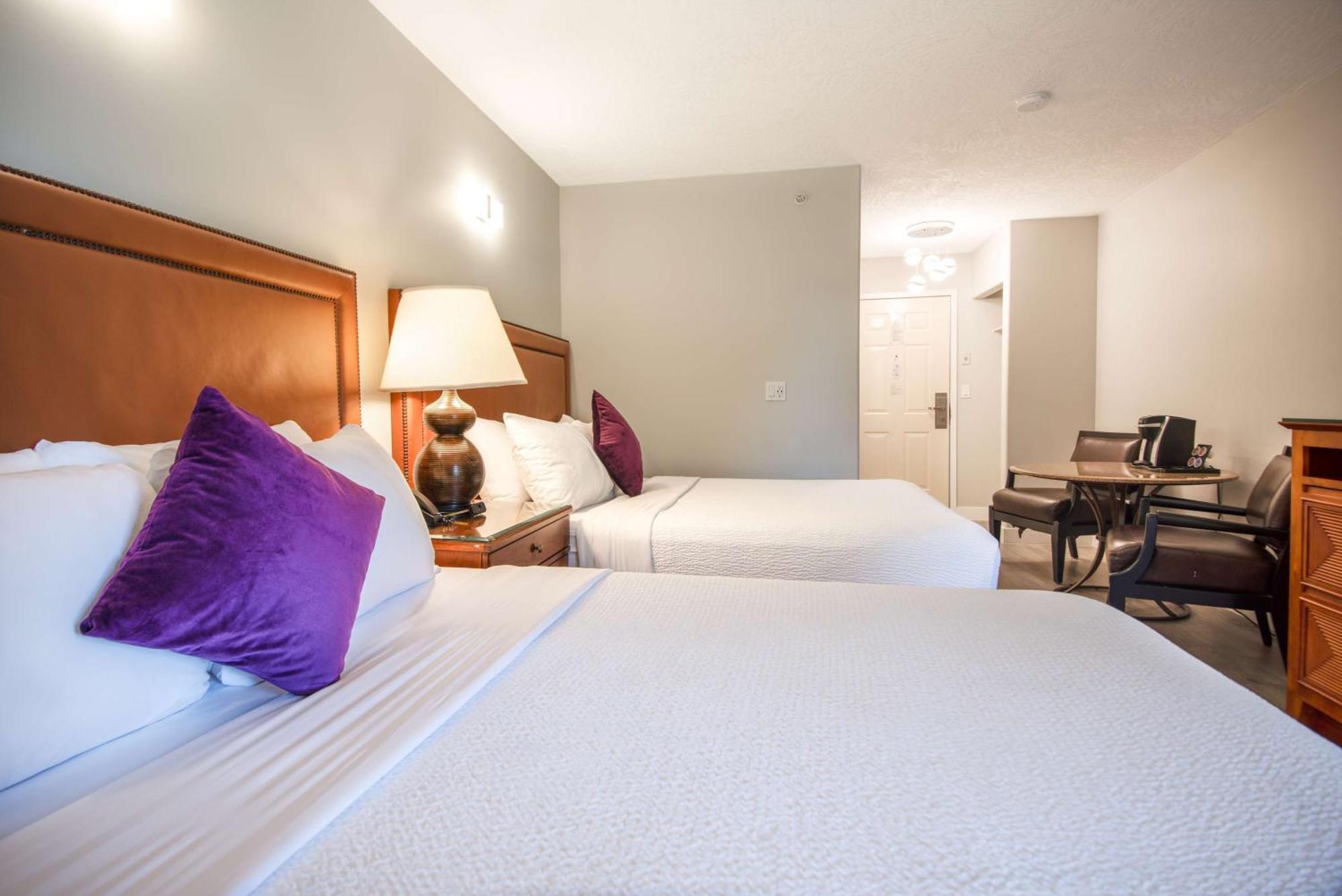 Coast Parksville Hotel 외부 사진