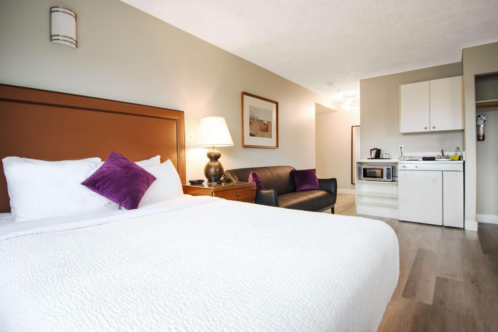 Coast Parksville Hotel 외부 사진