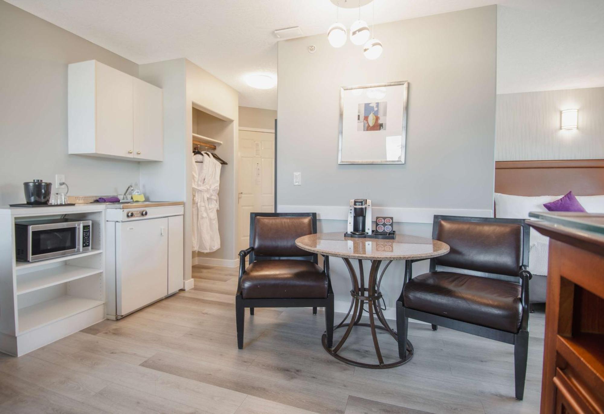 Coast Parksville Hotel 외부 사진