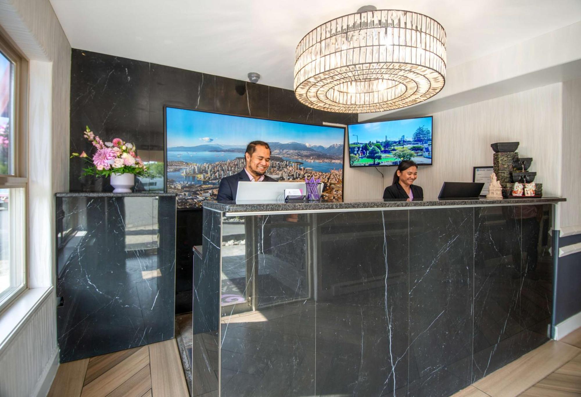 Coast Parksville Hotel 외부 사진