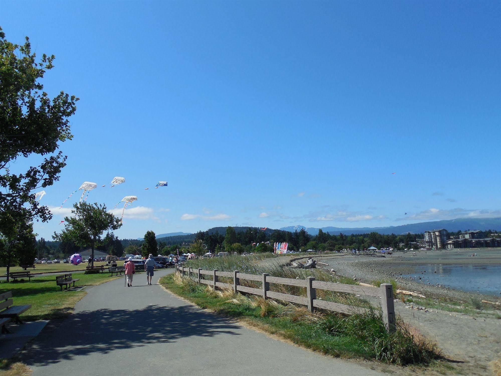 Coast Parksville Hotel 외부 사진